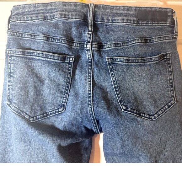 Calvin Klein Jeans Slim Boyfriend, Sz 2, Mid Rise, Med Wash, 5 Pockets, #36543 - Picture 5 of 7